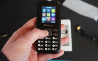 Le téléphone portable le moins cher !? – Oakcastle F100